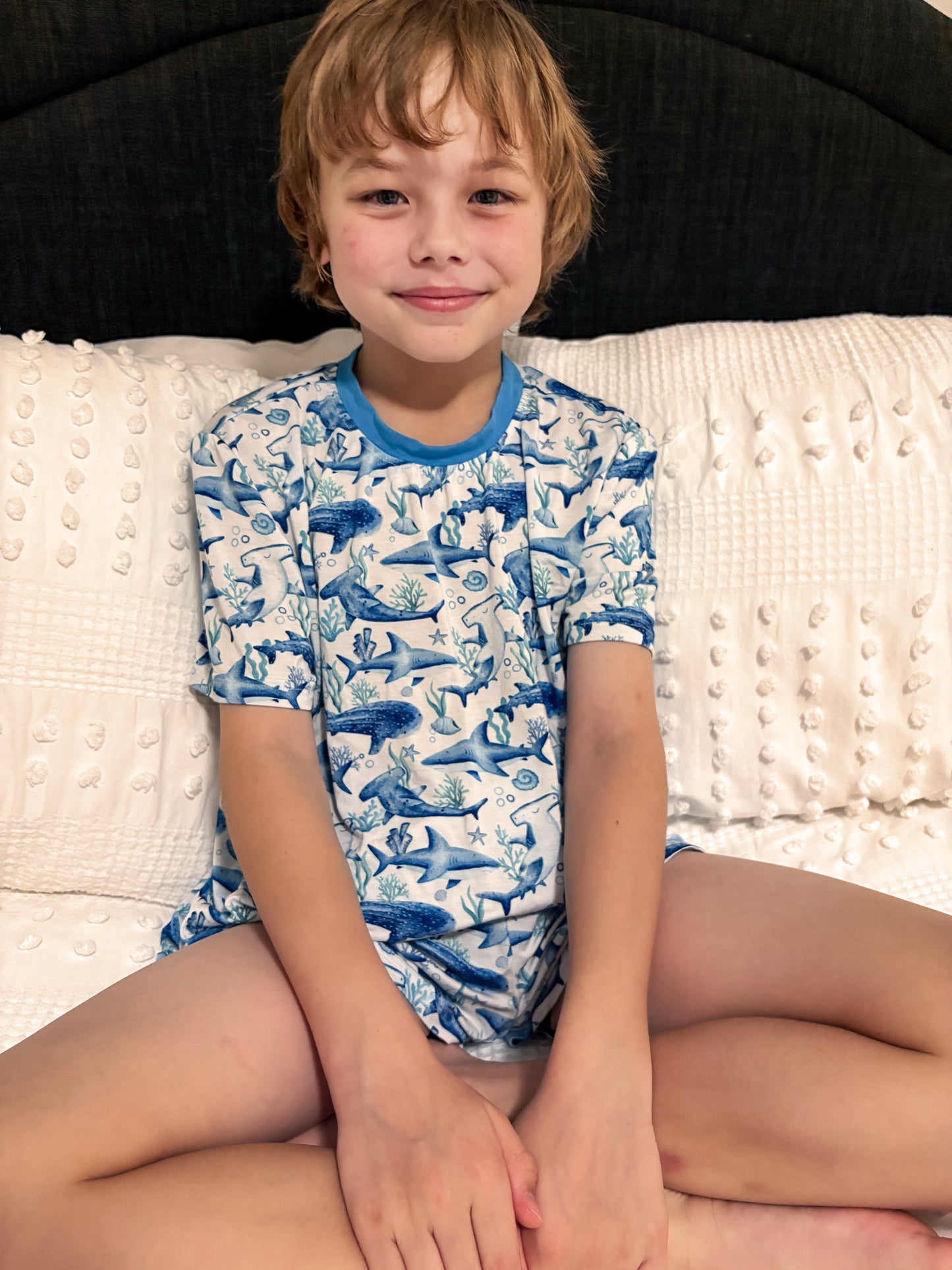 Shark 2 piece set