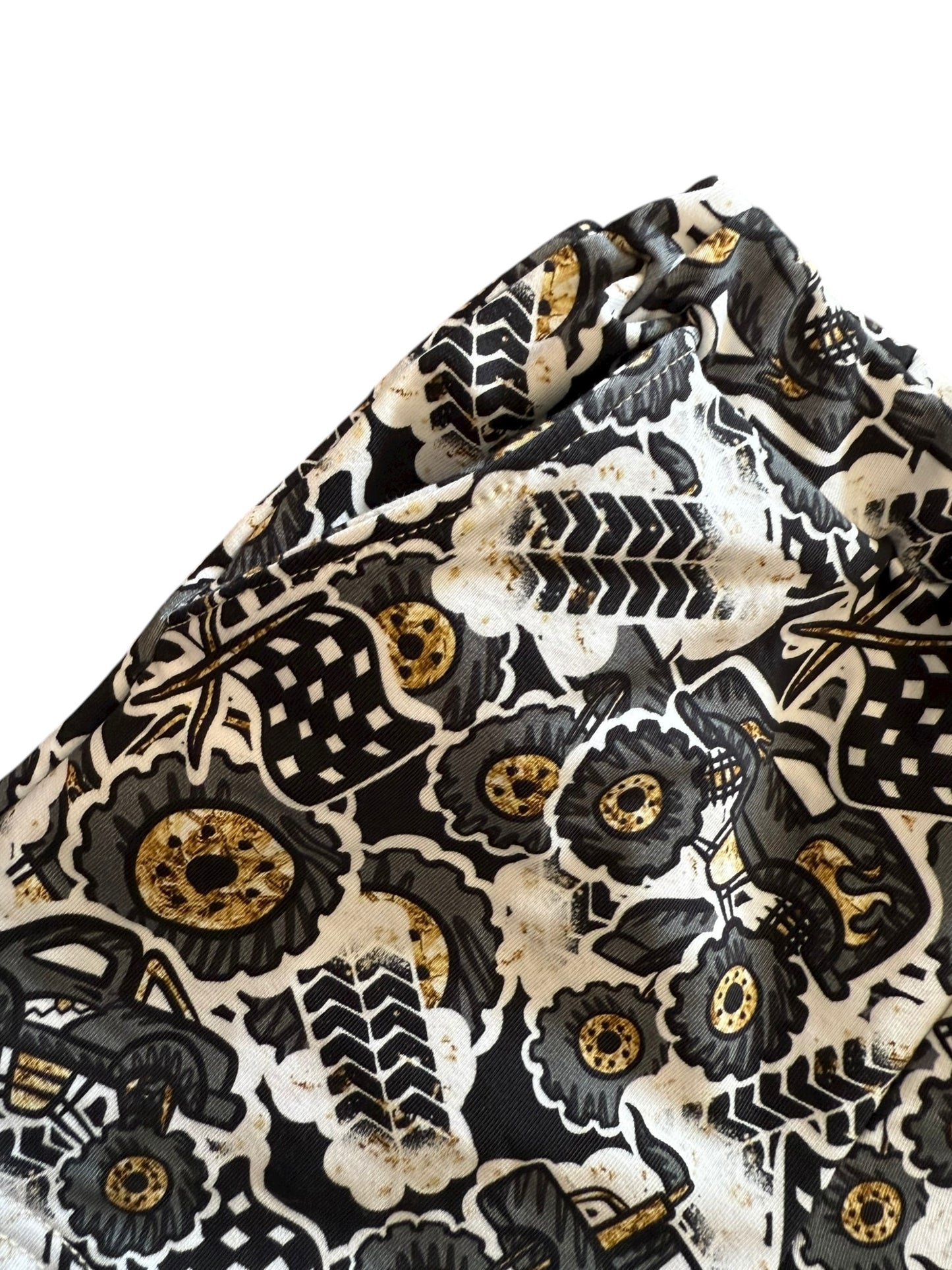 Monster truck shorts with pockets